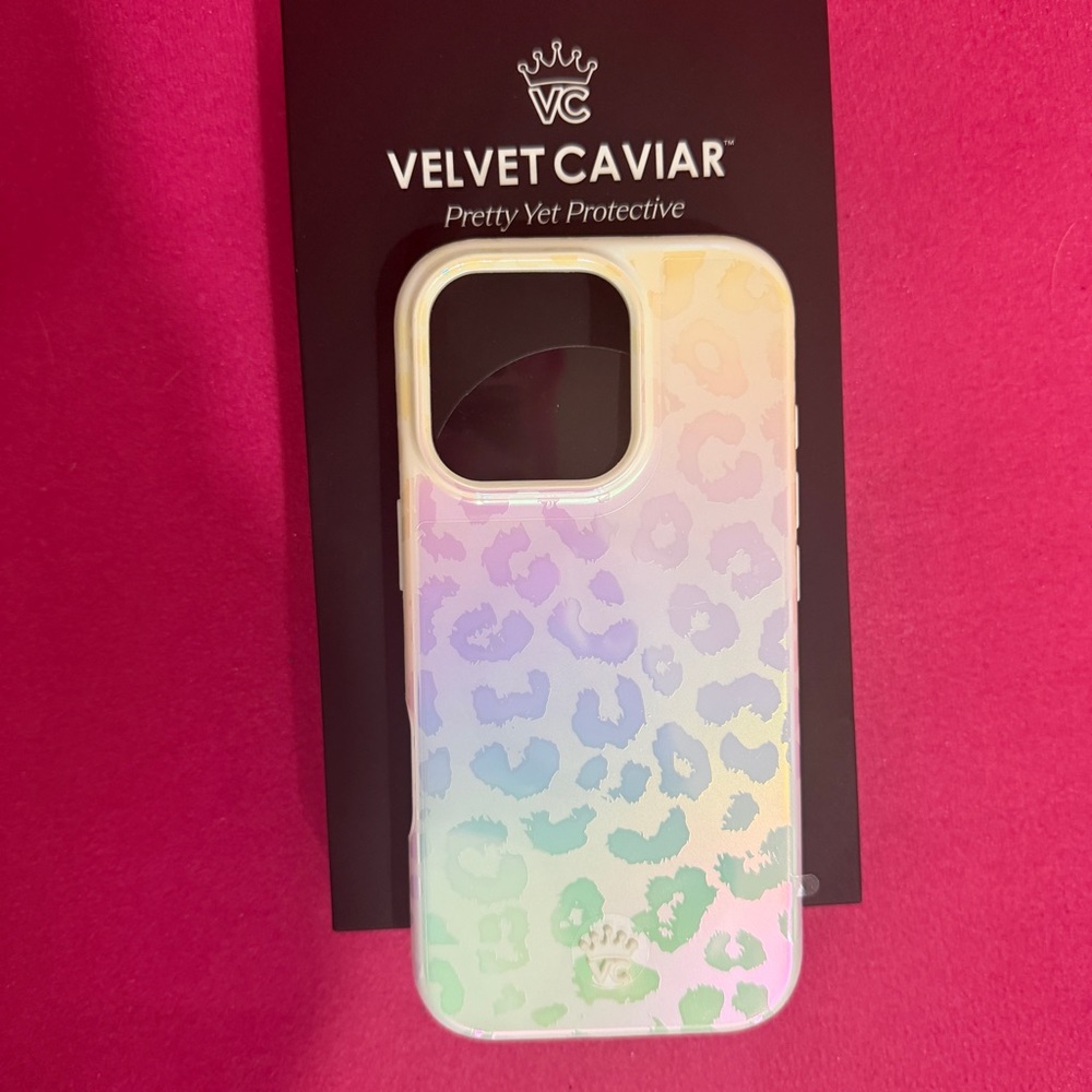 NWT iPhone 16 Pro White Opal Leopard MagSafe Case - Velvet Caviar